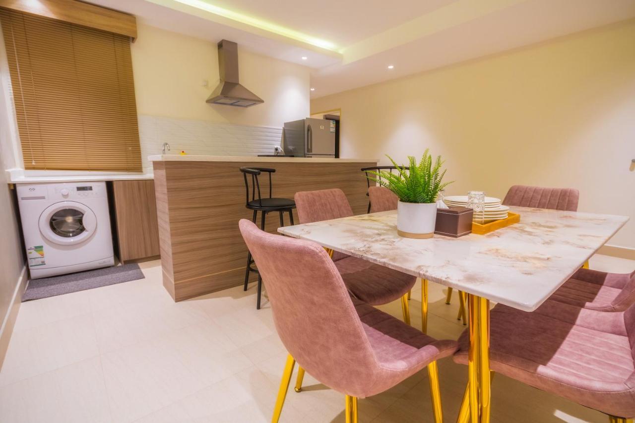 The Address Palace Apartments Dammam Luaran gambar