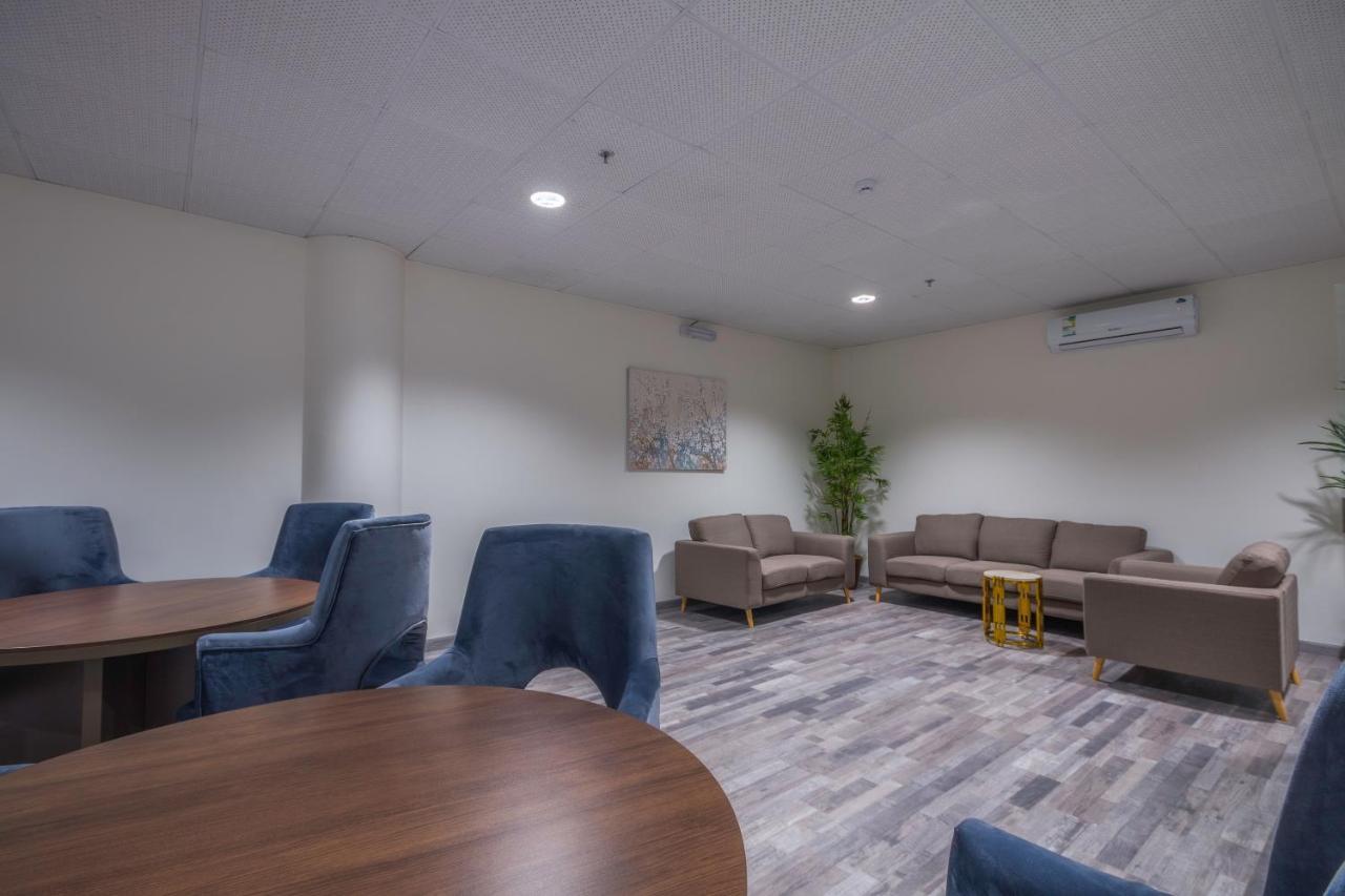 The Address Palace Apartments Dammam Luaran gambar